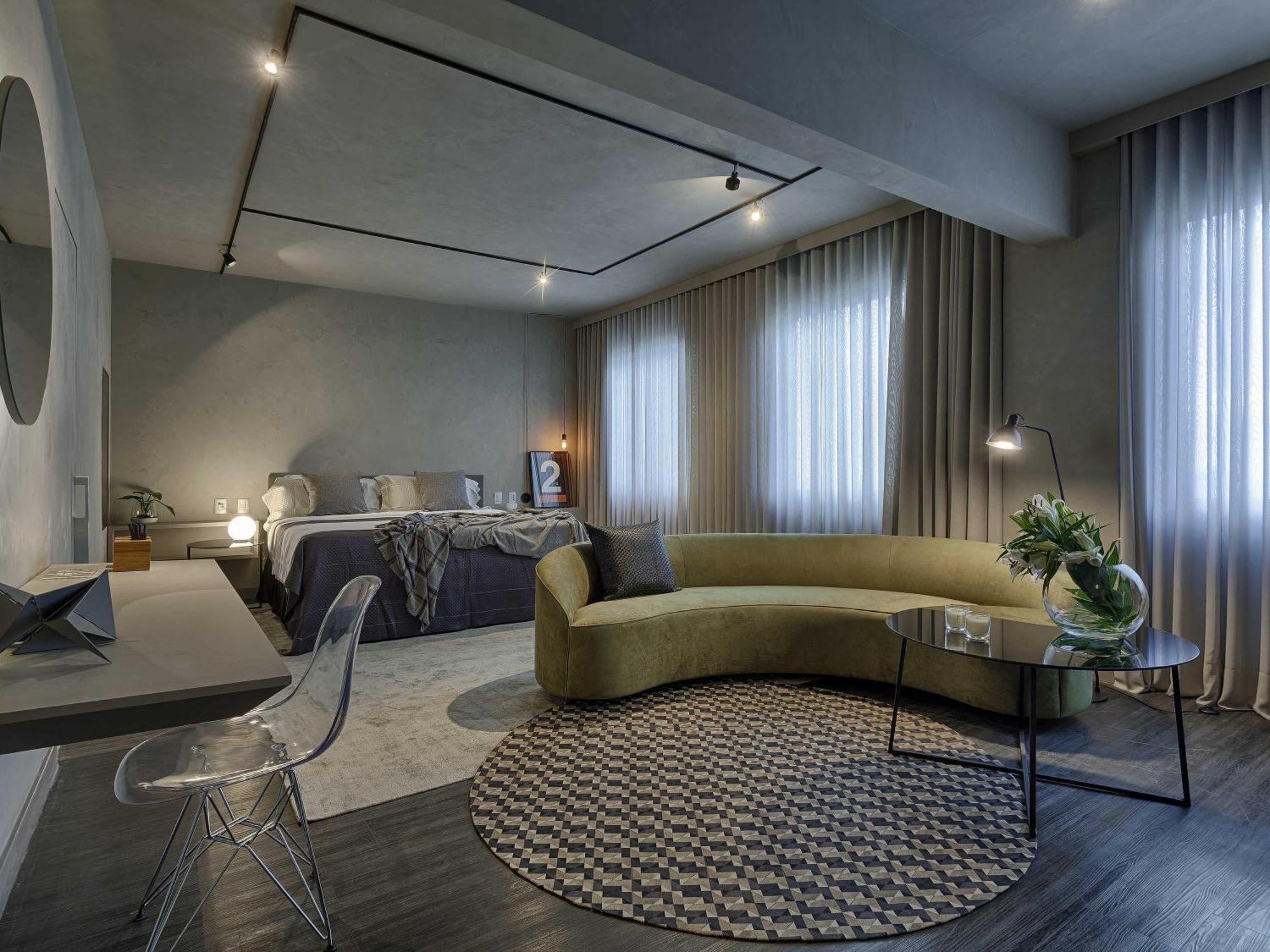 Executive Suite with One Double Bed,1717023318:JPEG